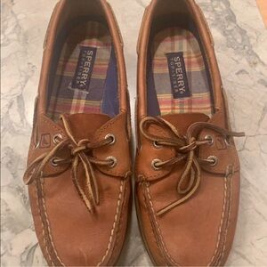 Women’s Sperry shoes - brown